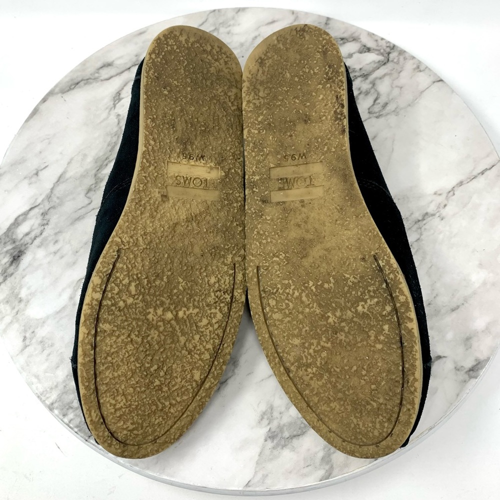 Toms Alpergata Black Suede Slip On Casual Flats 9.5 Classic Preppy Minimalist - Picture 8 of 13